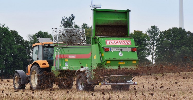Bergmann Universal Spreader TSW 2120 E — fotografie din catalogul Munax