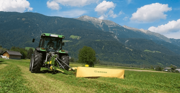 Krone ActiveMow — fotografie din catalogul Munax